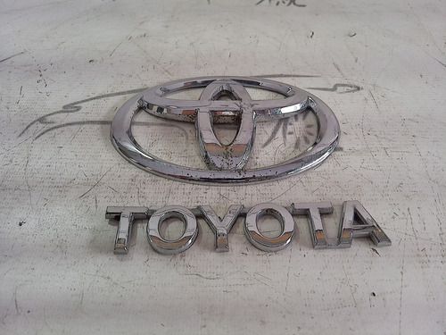 Kit Emblema Tampa Traseira Etios Cross 17 18 19