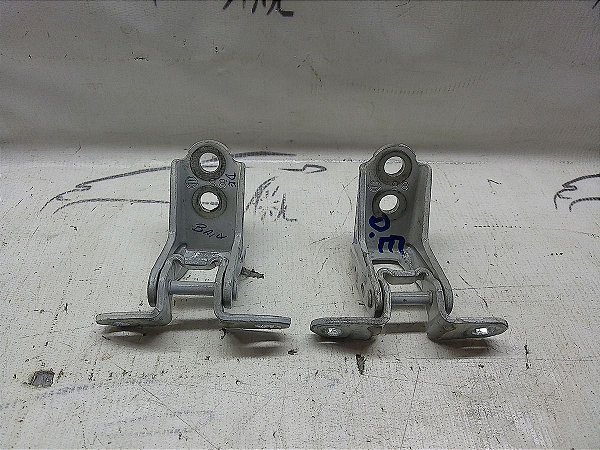 Par Dobradiça Da Porta Dianteira Direita Nissan Kicks 19/20