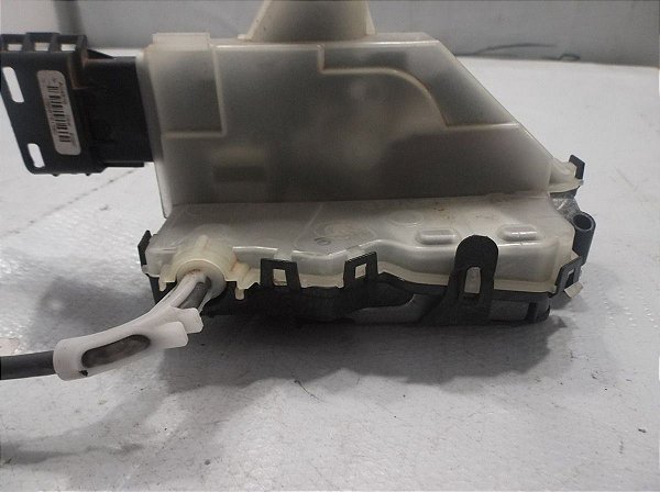 Trava Fechadura Eletrica Traseira Esq Peugeot 208 2021 2022