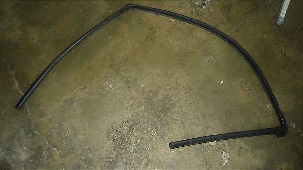 Borracha Contorno Vidro Dianteiro Direito Nissan March 2018