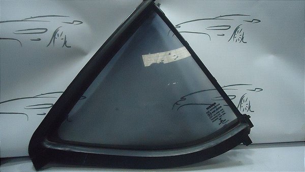 Vidro Vigia Lateral Traseiro Direito Nissan Versa 15/16