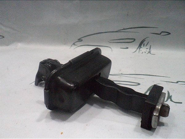 Limitador De Porta Traseiro Direito Peugeot 2008 15 A 17