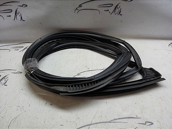 Borracha Contorno Porta Dianteira Direita Kicks 2018 Origina