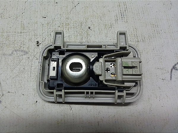 Luz Cortesia Do Teto Traseira Citroen C3 Exc 16/17 Original