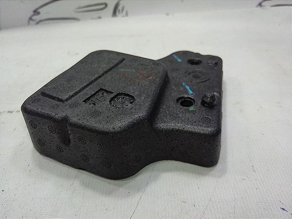 Absorvedor Impacto Dianteiro Direito Yaris 2023 165km Rodado