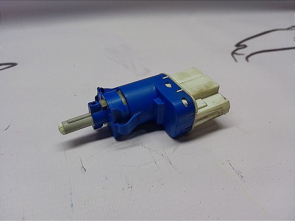 Interruptor Pedal De Freio Azul New Fiesta 15 16 17 18 1.6