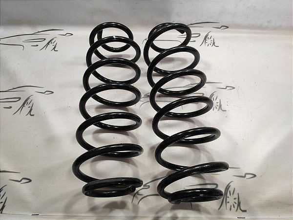 Par Mola Traseira New Fiesta Titanium 15 A 18 Hatch