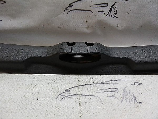 Acabamento Batente Porta Malas Citroen C4 Cactus 1.6 16 2019