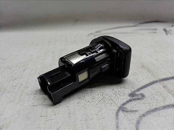 Plug 12v Tomada Nissan Kicks Sv Cvt 2018 1.6 Original