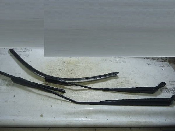 Par Hastes Braços Limpador Parabrisa Peugeot 2008 15/16