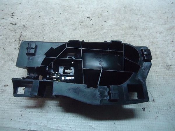 Maçaneta Interna Dianteira Direita Citroen Aircross 14/15
