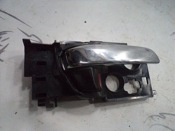 Maçaneta Interna Dianteira Direita Honda Hr-v Hrv 17/18