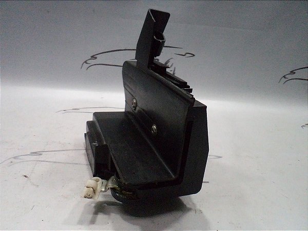 Fechadura De Porta Dianteira Direita Sandero Gtline 18/19