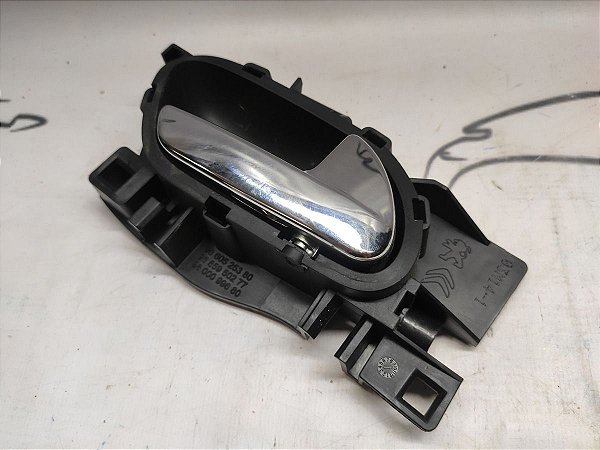 Maçaneta Interna Dianteira Esquerda Peugeot 308  14 A 18