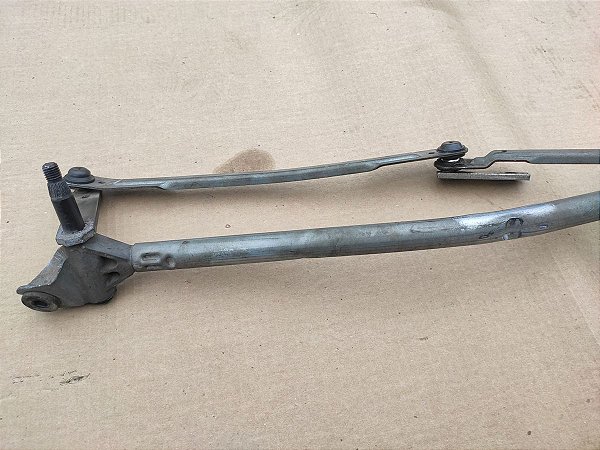 Maquina Limpador Parabrisa Dianteiro Peugeot 308 14 A 18