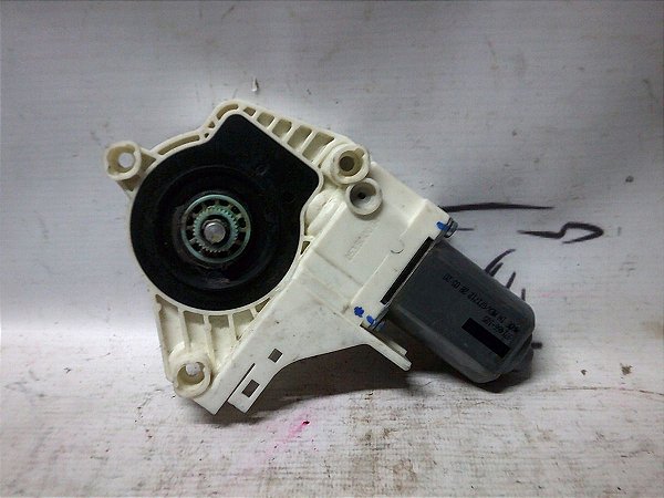 Motor Maquina Vidro Porta Dianteira Dir New Fiesta Mexicano