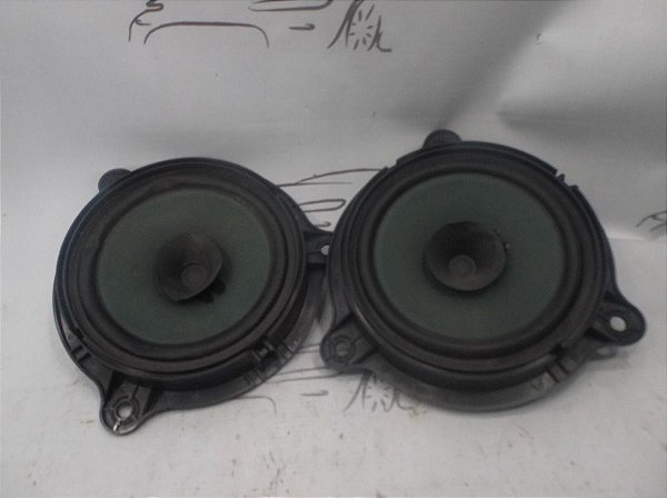 Par De Alto Falante Dianteiro Nissan Versa 19/20 Original