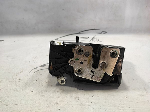 Fechadura Porta Traseira Direita Logan Sandero 15 16 17 18