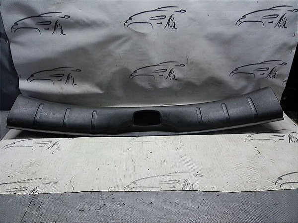Acabamento Interno Porta Malas Batente Citroen C3 16/17