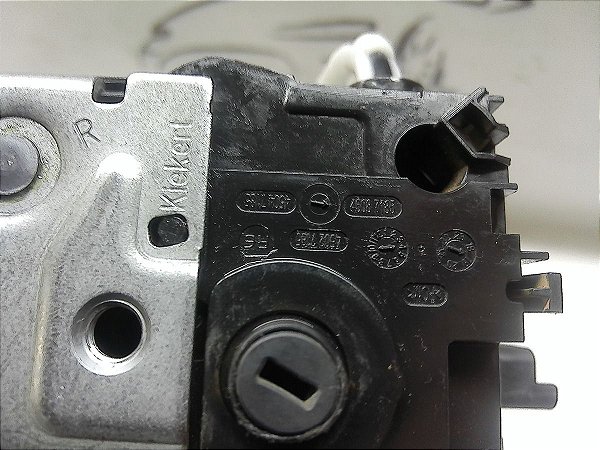 Fechadura Porta Traseira Direita Peugeot 208 14/15 1.6 16v