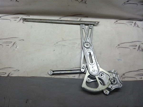 Maquina Vidro Dianteiro Direito Yaris Xls 19/20