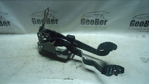 Pedal De Freio E Embreagem Xsara Picasso 08 A 12 1.6