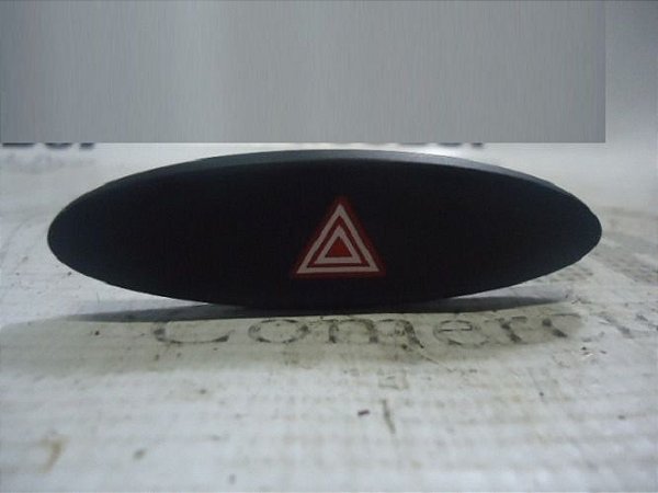 Botao Alerta Toyota Etios 2014 Em Diante Original Perfeito