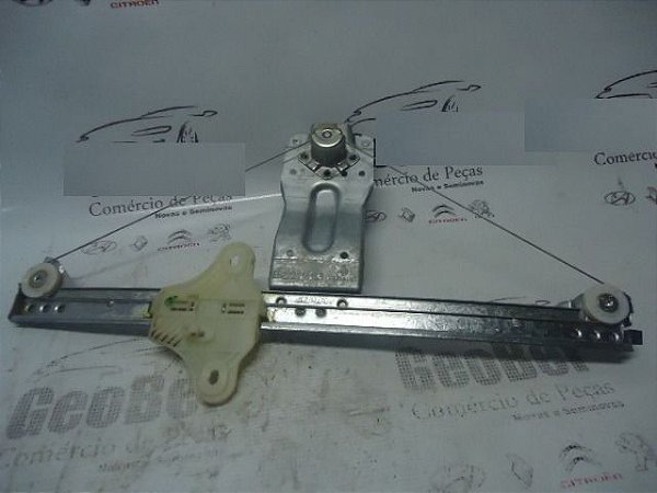 Maquina Do Vidro Manual Tras Esq  Sandero Logan 2016