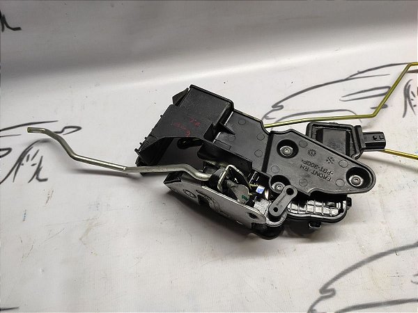 Fechadura Porta Dianteira Direita Renault Kwid 20 21 22