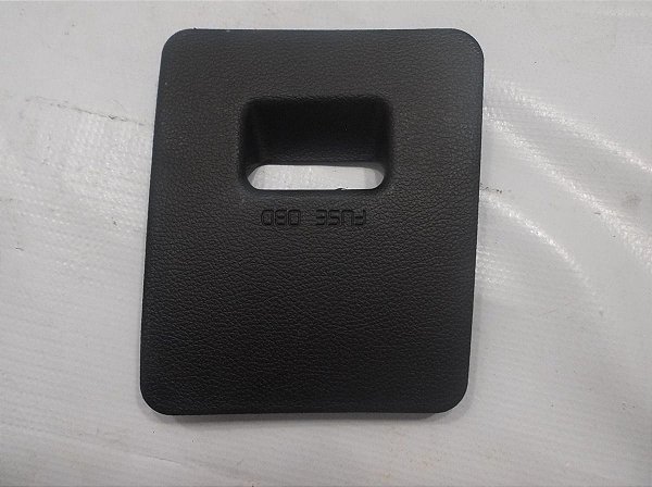 Acabamento Tampa Caixa Fusivel Painel Kia Cerato 1.6 16/17