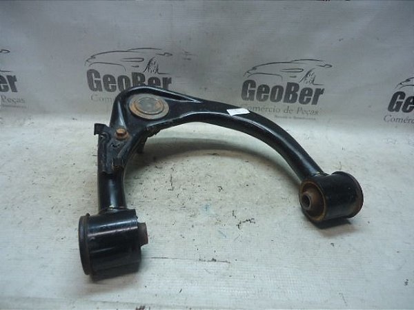Balança Bandeja Superior Dianteira Esquerda Hilux 3.0 12/13