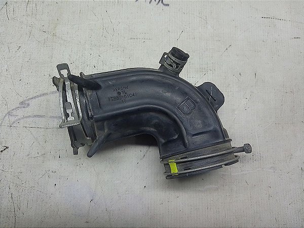 Mangueira Tubo Ar Curva Tbi Yaris Xls 1.5 19/20 178830y041a1