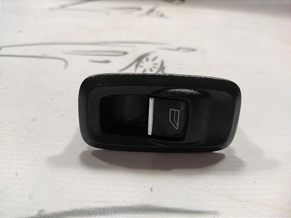 Botao Comando Vidro Traseiro Esq New Fiesta Titanium 15 A 18