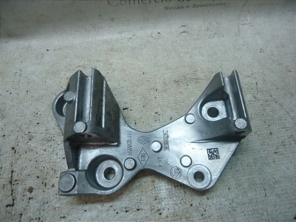 Suporte Compressor Ar Condicionado Renault Captur 18/19 1.6