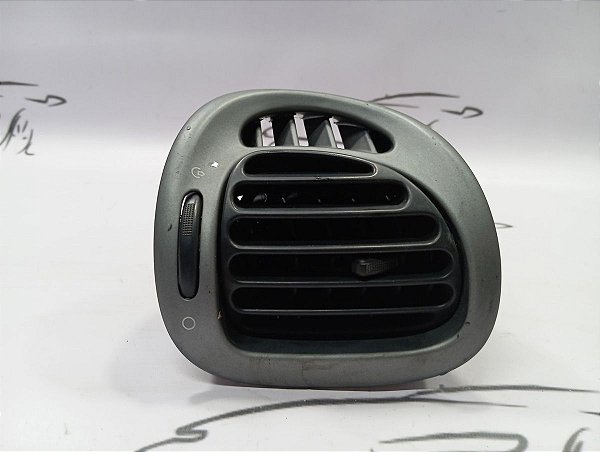 Difusor De Ar Lado Direito  Xsara Picasso 08 A 12