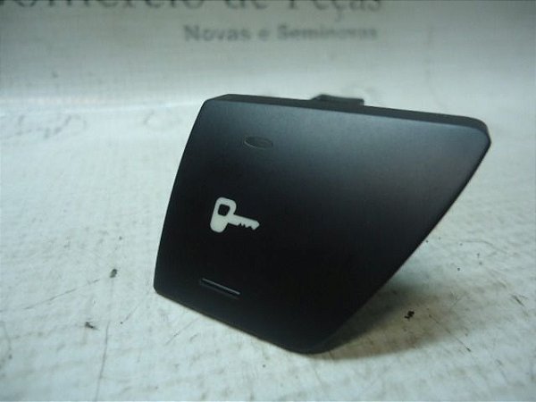 Botao De Trava Portas Peugeot 307