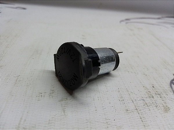 Tomada Plug 12v Auxiliar Toyota Etios 2015/16 Original
