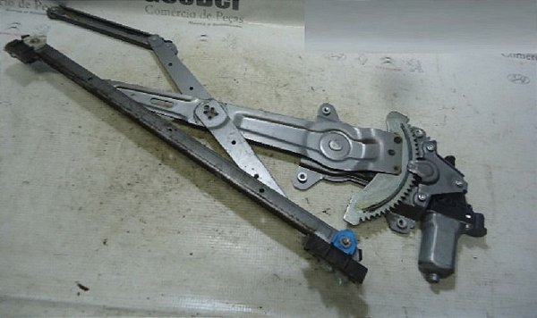 Maquina E Motor De Vidro Diant. Esq Toyota Etios 14/14