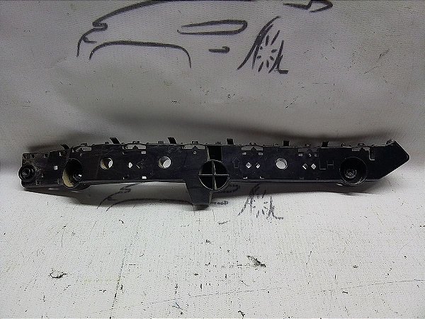 Suporte Guia Parachoque Traseiro Esquerdo Nissan Kicks 19/20