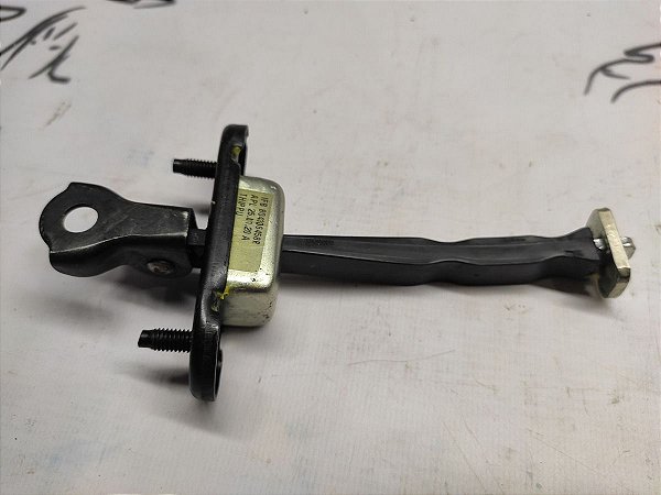 Limitador Porta Dianteiro Esquerdo Renault Kwid 20 21 22