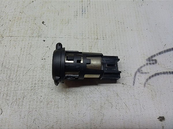 Plug 12v Tomada Energia Carregador Citroen C3 1.6 Exc 16/17