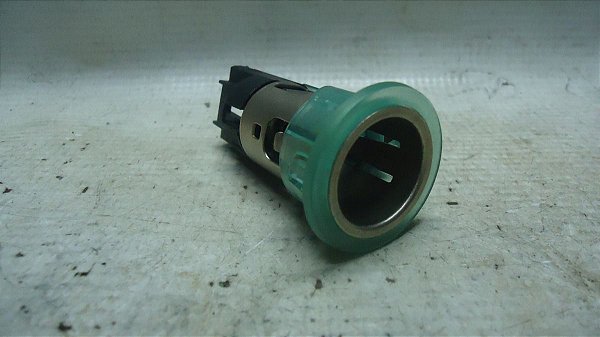 Plug 12v Tomada Xsara Picasso 08 A 12