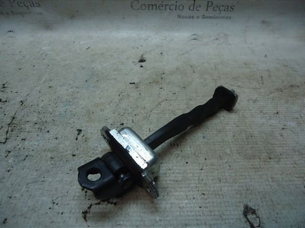 Limitador De Porta Dianteiro Direito Ford Ka 17/18