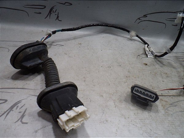 Chicote De Porta Traseiro Direito Nissan Kicks 19/20 1.6