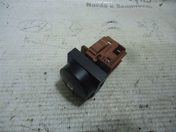 Botao Trava Porta Citroen Xsara Picasso 11/12