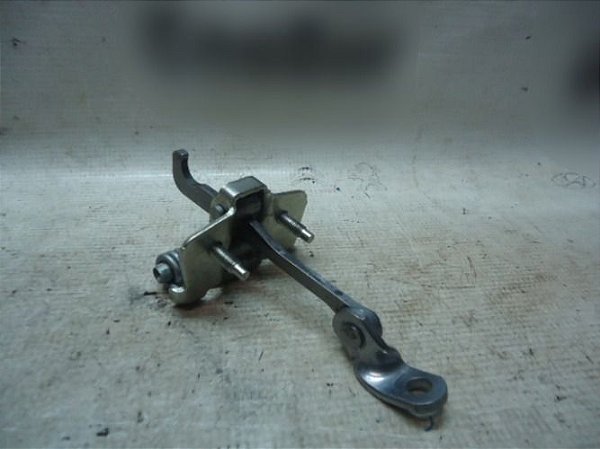 Limitador De Porta Traseira Esquerda Renault Duster 17/18