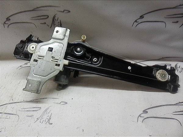 Maquina E Motor Vidro Traseiro Direito Peugeot 208 14/15 1.6