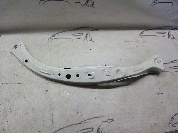 Acabamento Longarina Protetor Farol Direito Yaris Xls 19/20