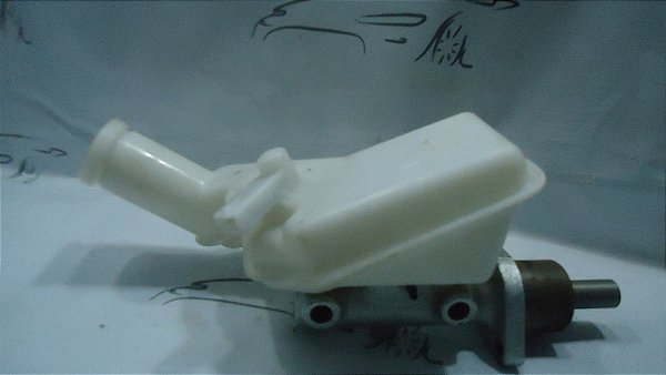 Cilindro Mestre Freio Reserv. S. Tampa Peugeot 2008 15 A 17