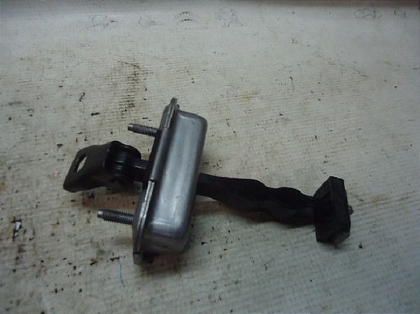 Limitador Porta Dianteira Direita Peugeot 2008 15 A 17